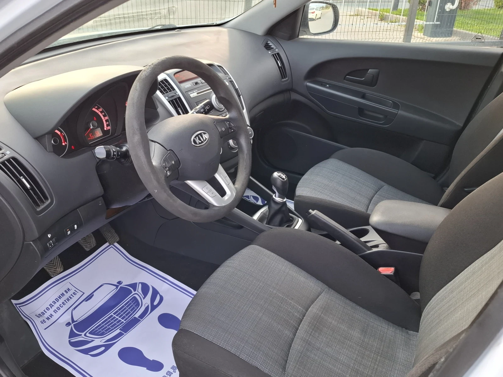 Kia Ceed 1.6CRDI* (116кс)* * FACELIFT* * НОВ ВНОС* * , снимка 15 - Автомобили и джипове - 54184166