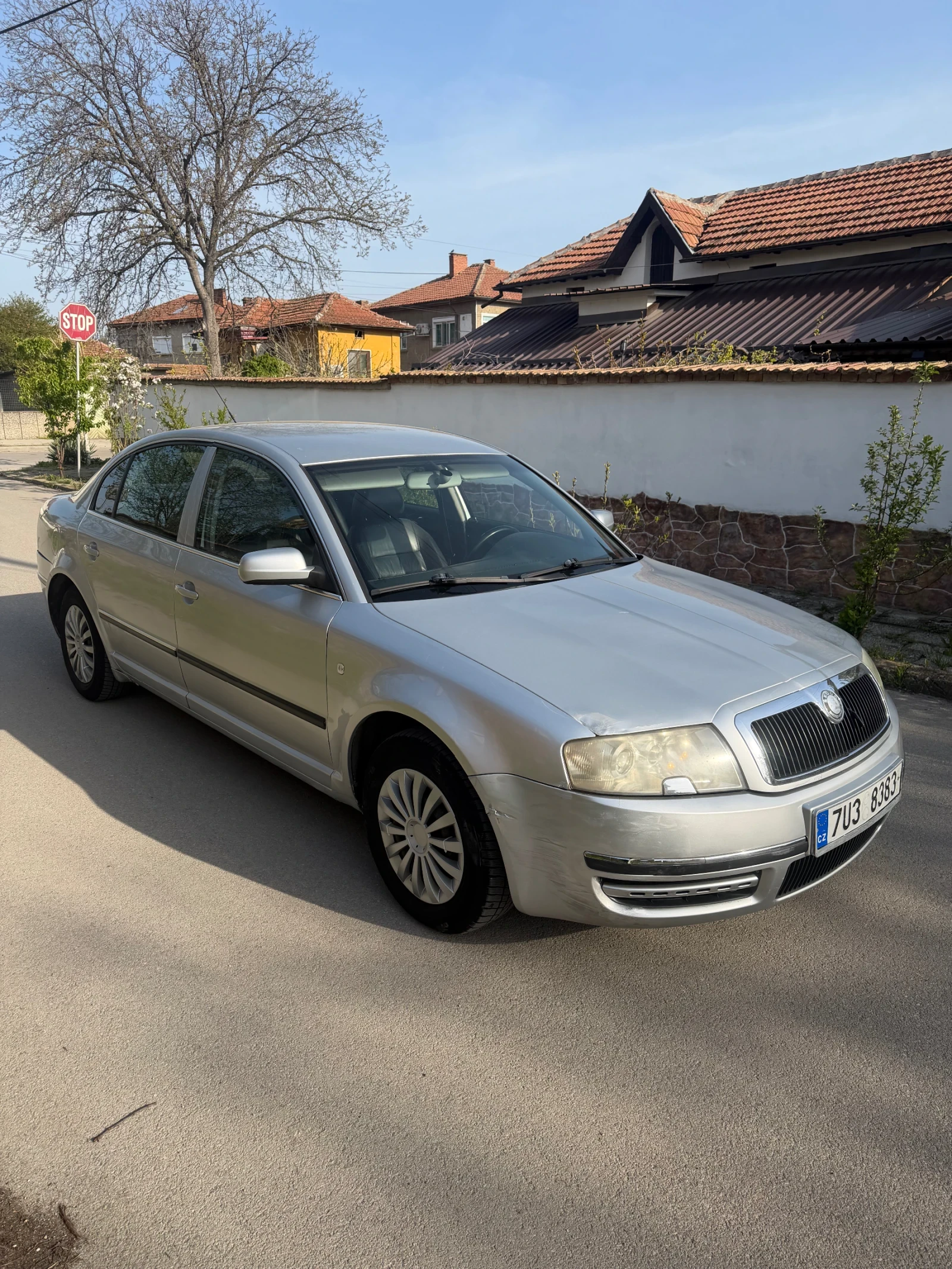 Skoda Superb 1.8T ГАЗОВ ИНЖЕКЦИОН НОВ ВНОС.!, снимка 2 - Автомобили и джипове - 54206969