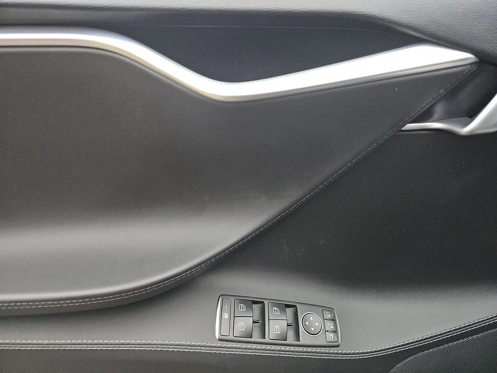 Tesla Model S 85 RWD | Mobile.bg � ����������� 12