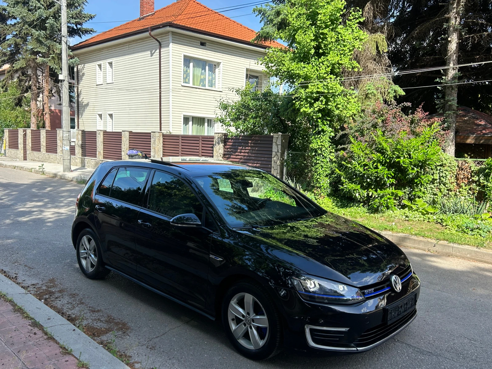VW Golf 1, 4GTE Plug-in Hybrid 150kc, снимка 3 - Автомобили и джипове - 54681216