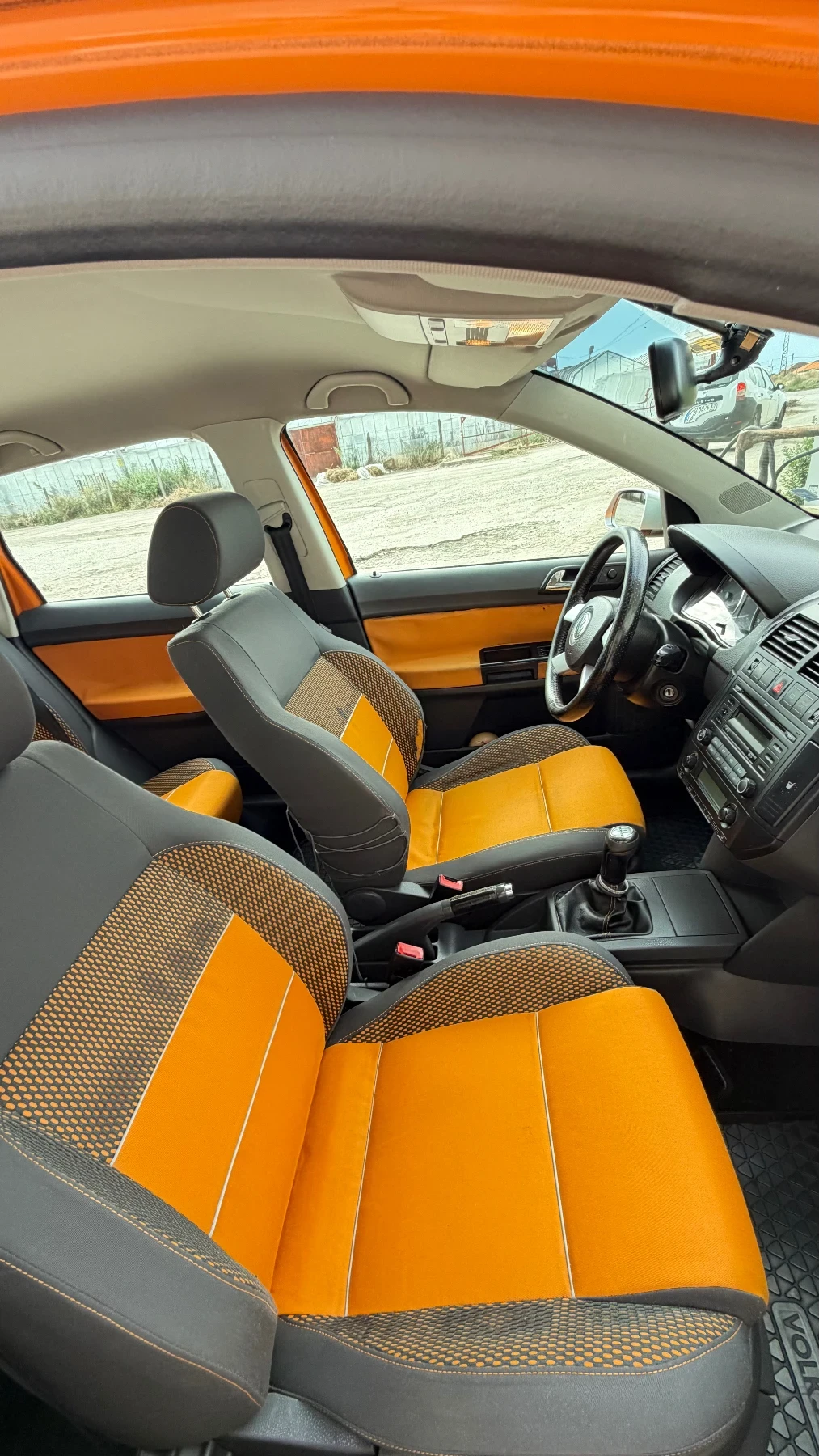 VW Polo 1.9 tdi, снимка 7 - Автомобили и джипове - 56250473