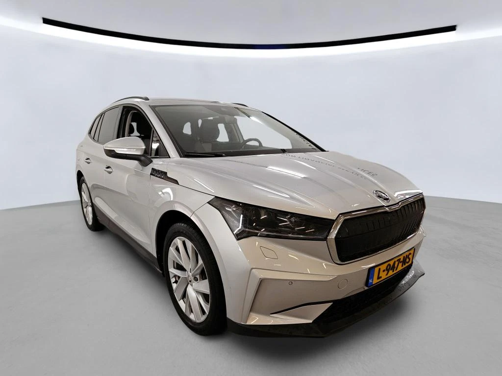 Skoda Enyaq 60 First Edition 90% SOH* Matrix* Очакван внос, снимка 2 - Автомобили и джипове - 56270228