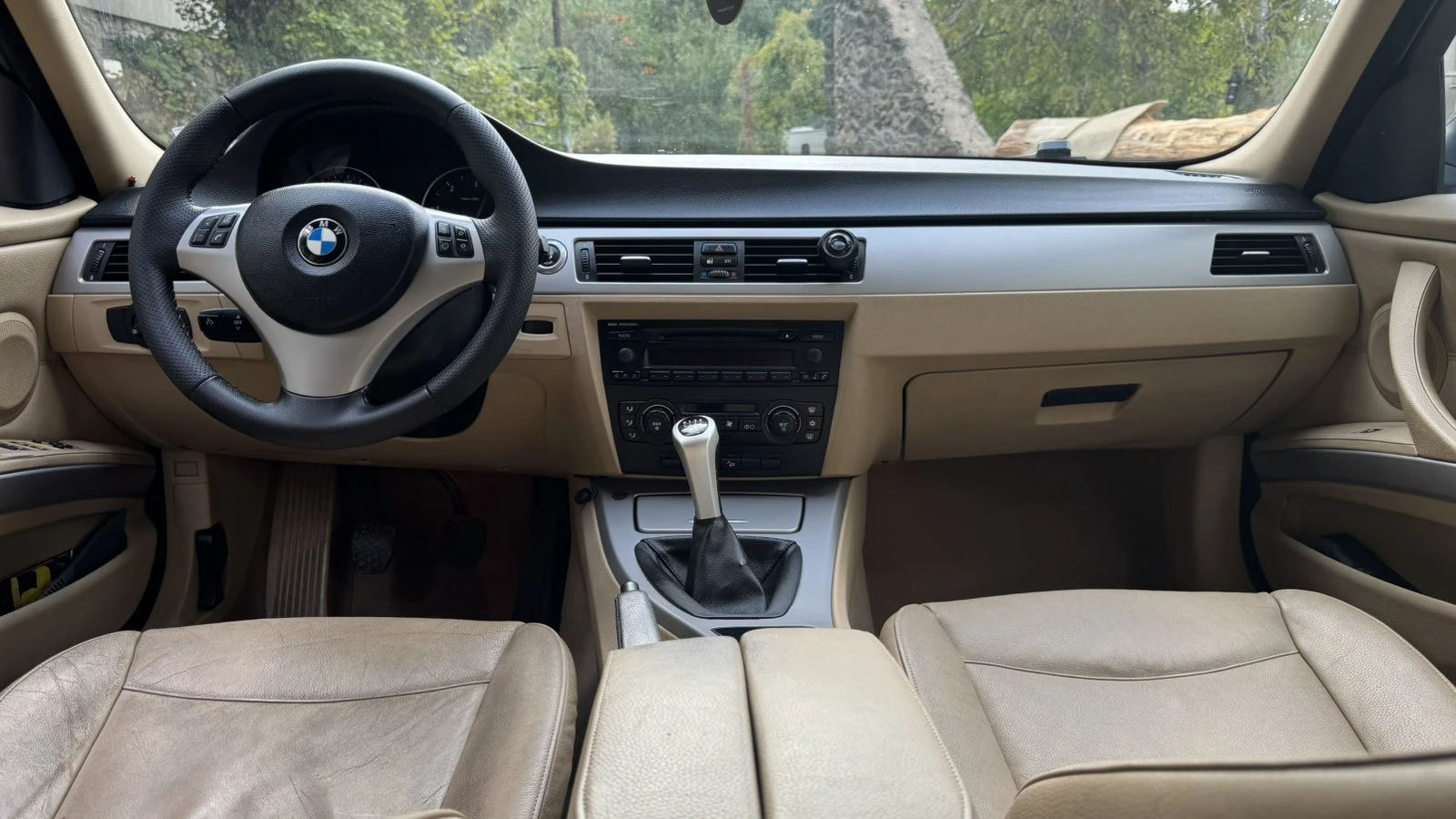 BMW 330, снимка 15 - Автомобили и джипове - 56334106