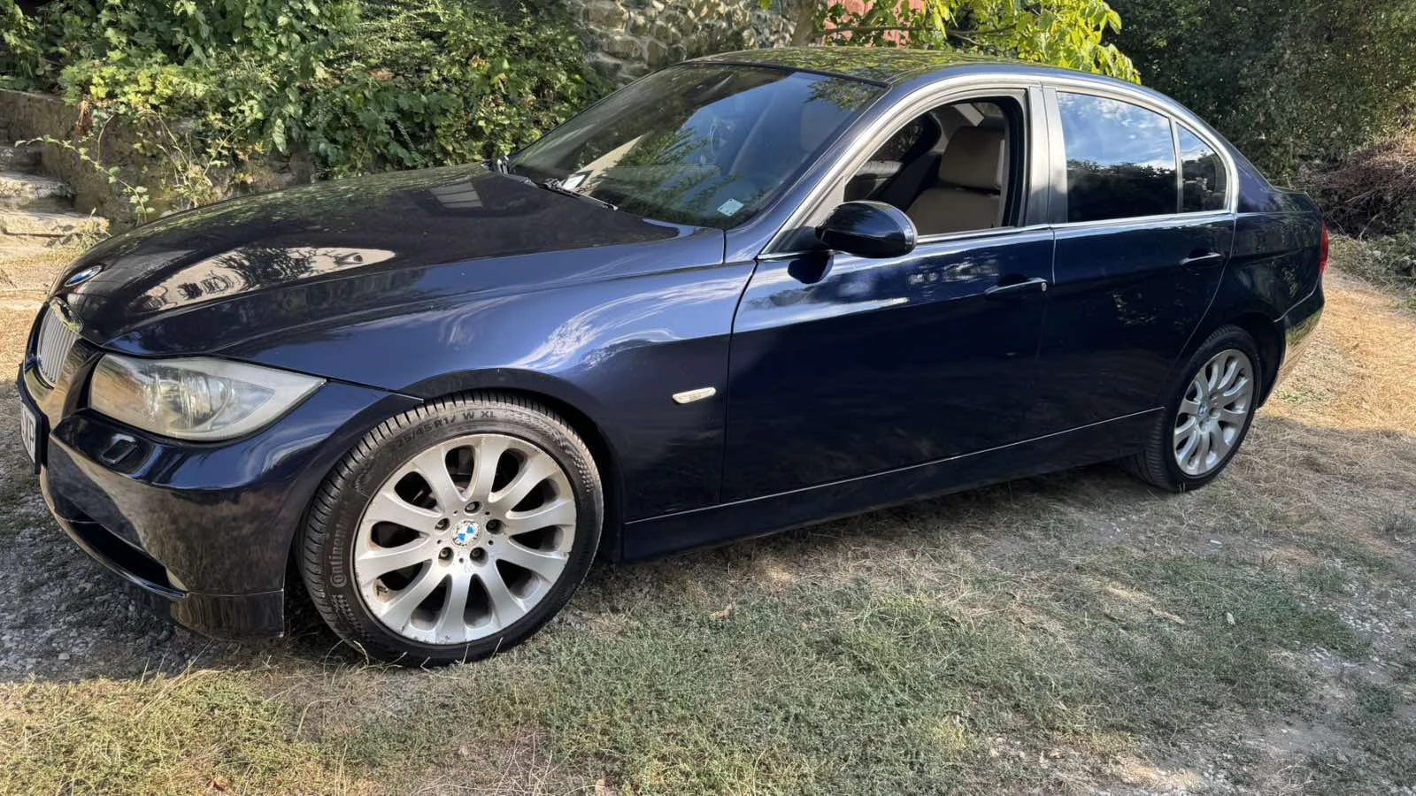 BMW 330, снимка 4 - Автомобили и джипове - 56334106