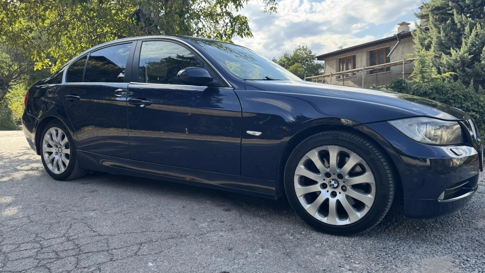BMW 330, снимка 3 - Автомобили и джипове - 56334106
