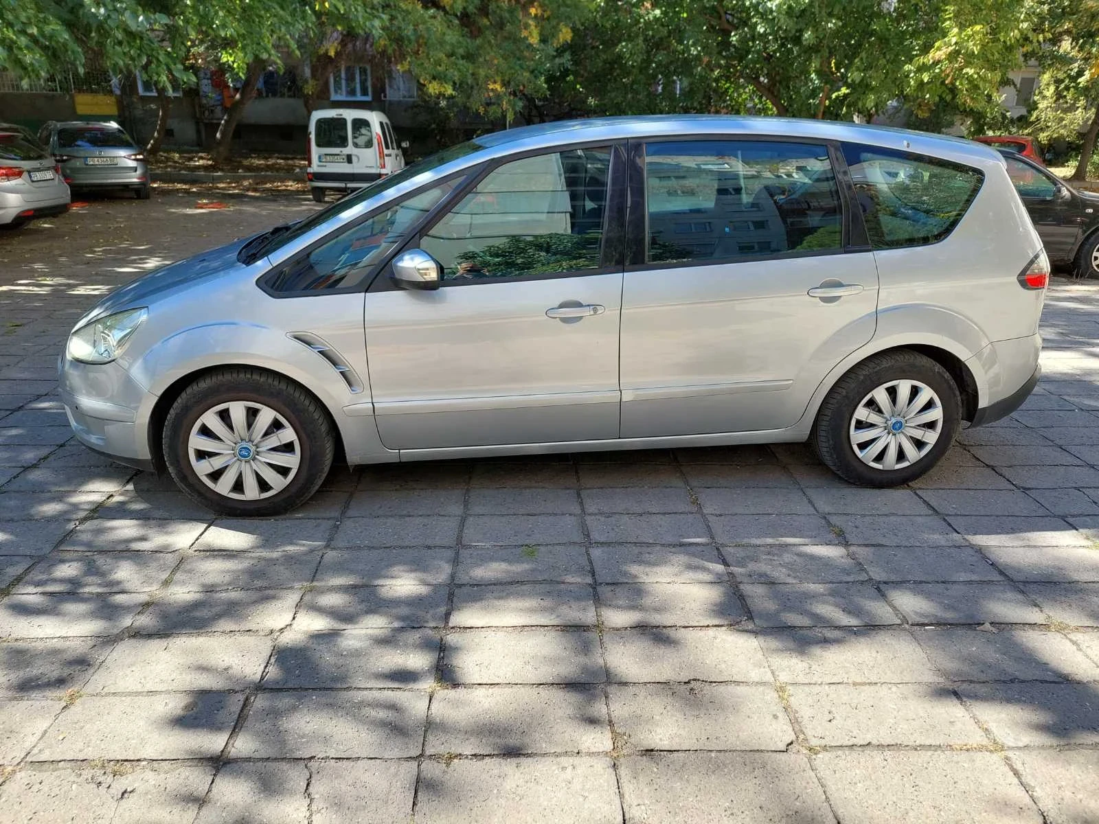 Ford S-Max 2.0 Diesel , снимка 3 - Автомобили и джипове - 56347783
