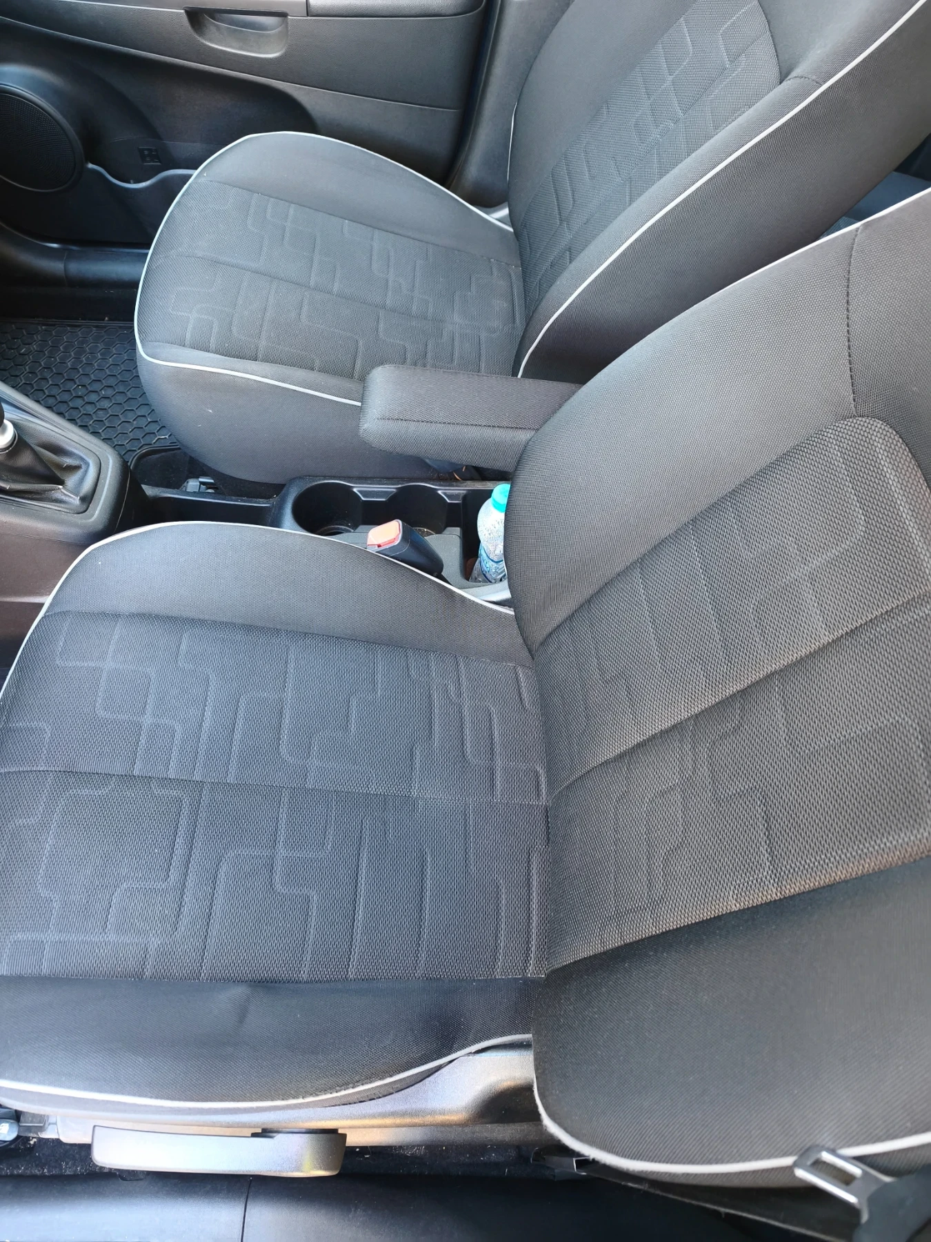 Kia Venga 1.4CRDI, снимка 5 - Автомобили и джипове - 56373466