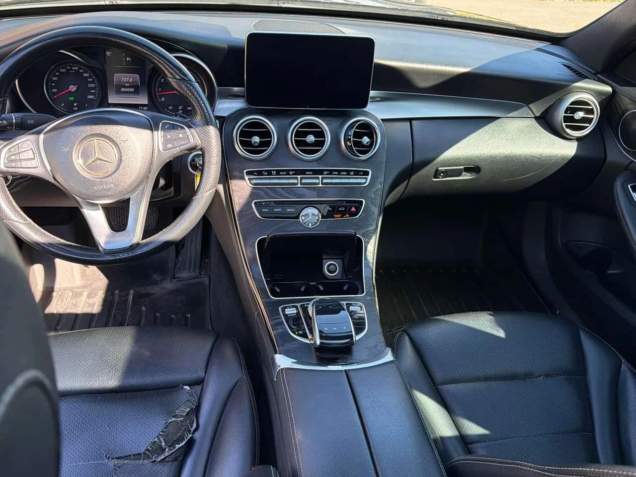Mercedes-Benz C 300 4MATIC | CARFAX | ��������  | Mobile.bg � ����������� 9
