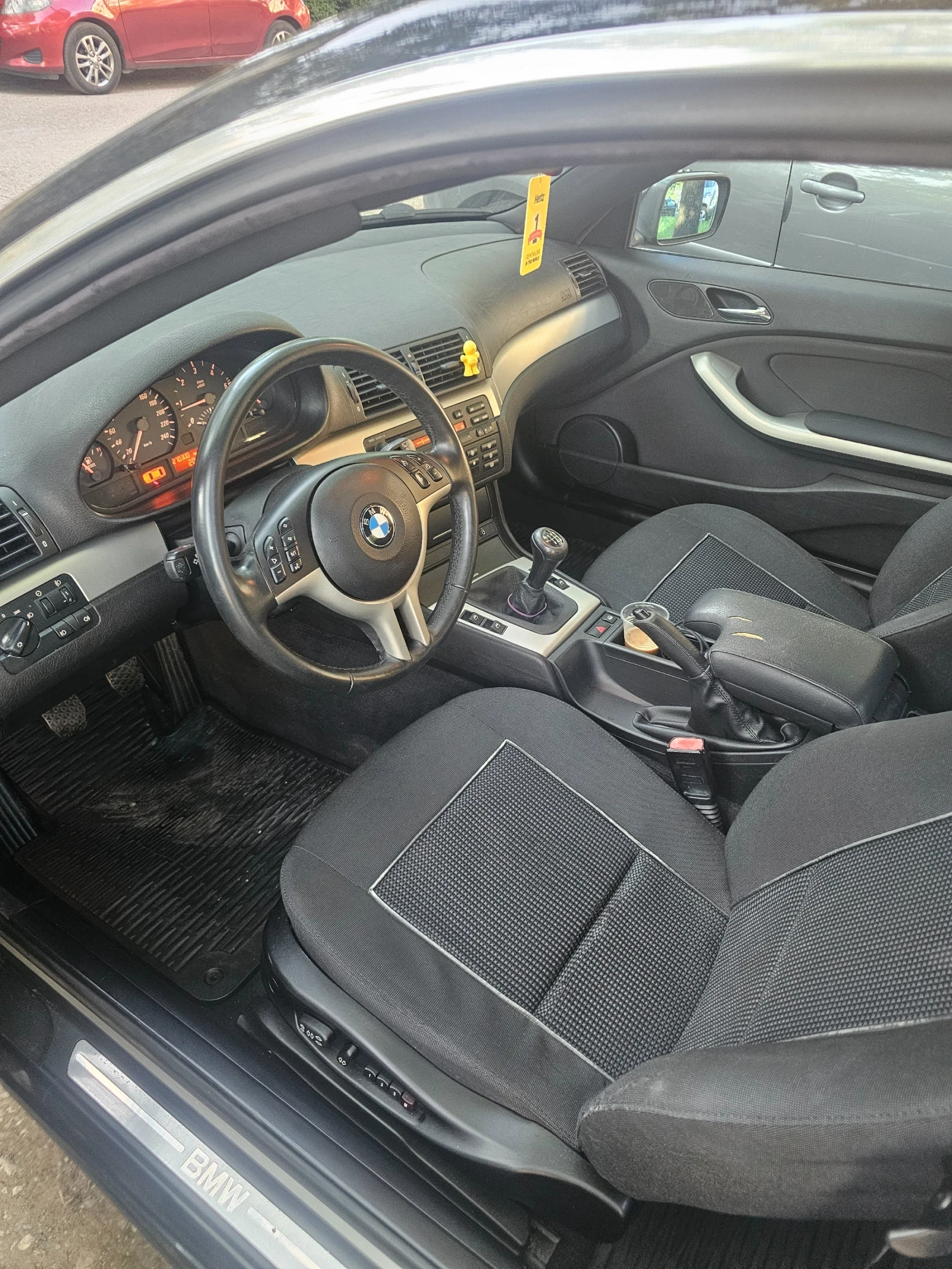 BMW 330 Ръчка, снимка 9 - Автомобили и джипове - 56464073