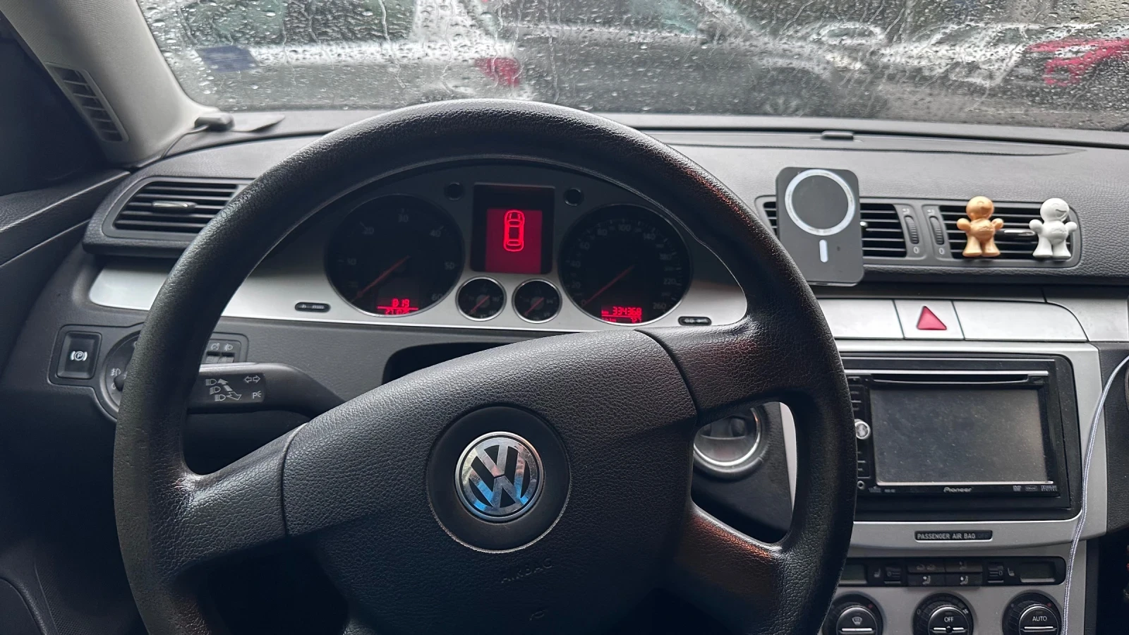 VW Passat, снимка 6 - Автомобили и джипове - 56687051