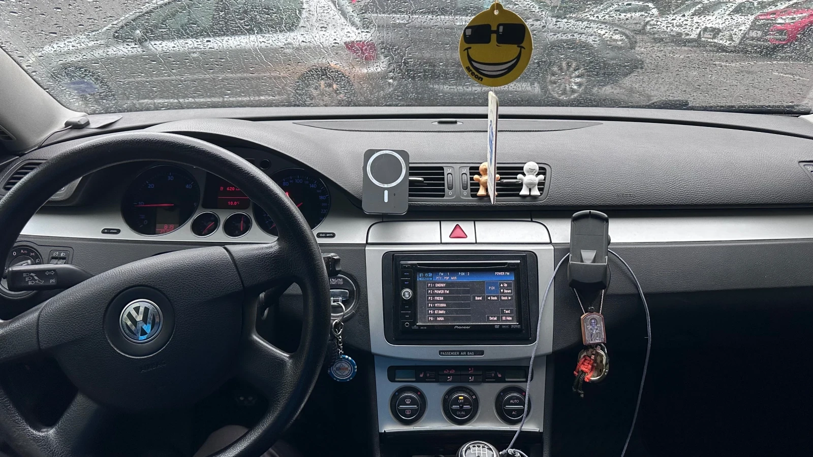 VW Passat, снимка 8 - Автомобили и джипове - 56687051