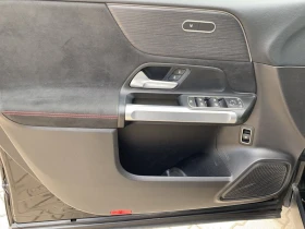 Mercedes-Benz GLB 220 AMG ГАРАНЦИЯ в Силвър Стар!, снимка 6
