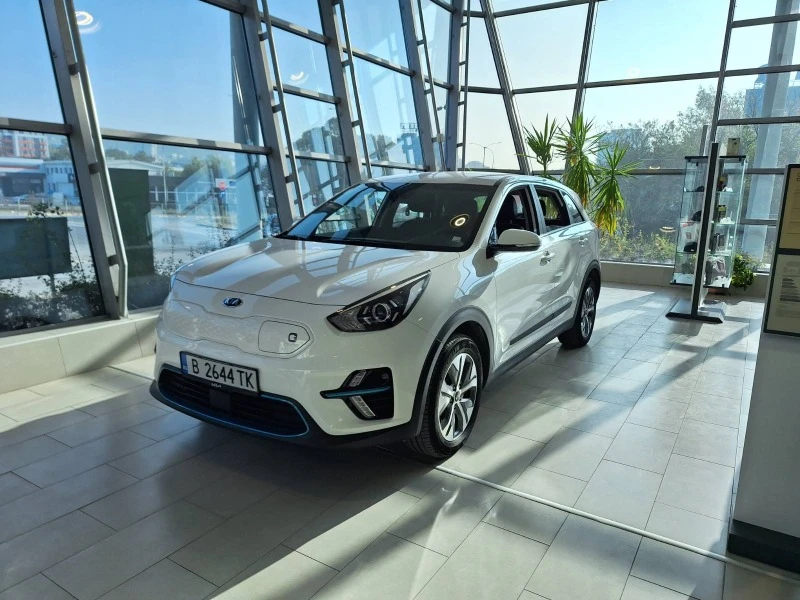 Kia Niro, снимка 3 - Автомобили и джипове - 46771313