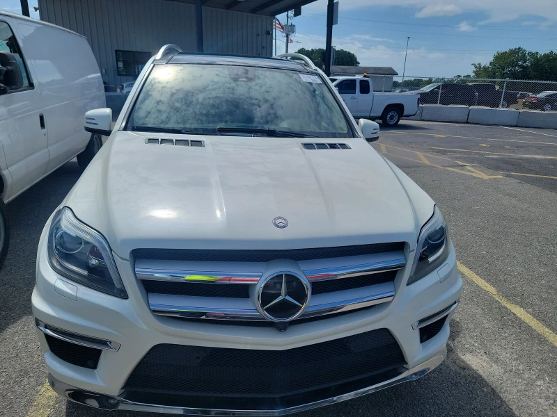 Mercedes-Benz GL 500 4matic* дистроник* пано* подгрев* обдух* камери* м, снимка 2 - Автомобили и джипове - 47219158