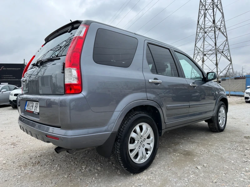 Honda Cr-v 4x4 / КОЖА / НАВИ / ИТАЛИЯ / 2006, снимка 8 - Автомобили и джипове - 48238419