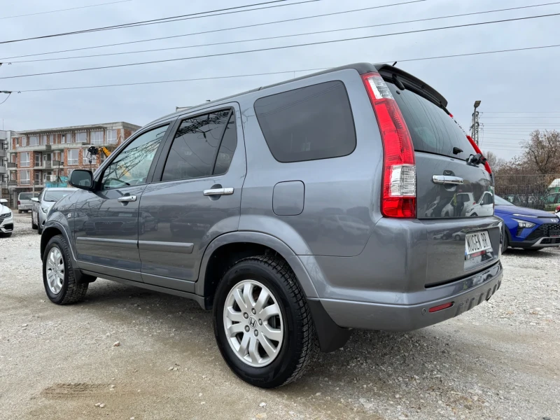 Honda Cr-v 4x4 / КОЖА / НАВИ / ИТАЛИЯ / 2006, снимка 6 - Автомобили и джипове - 48238419