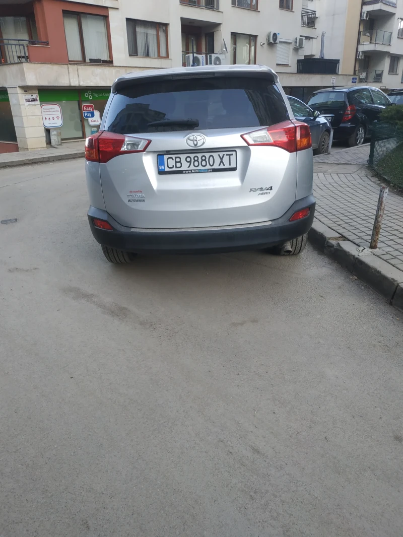 Toyota Rav4, снимка 1 - Автомобили и джипове - 49437581