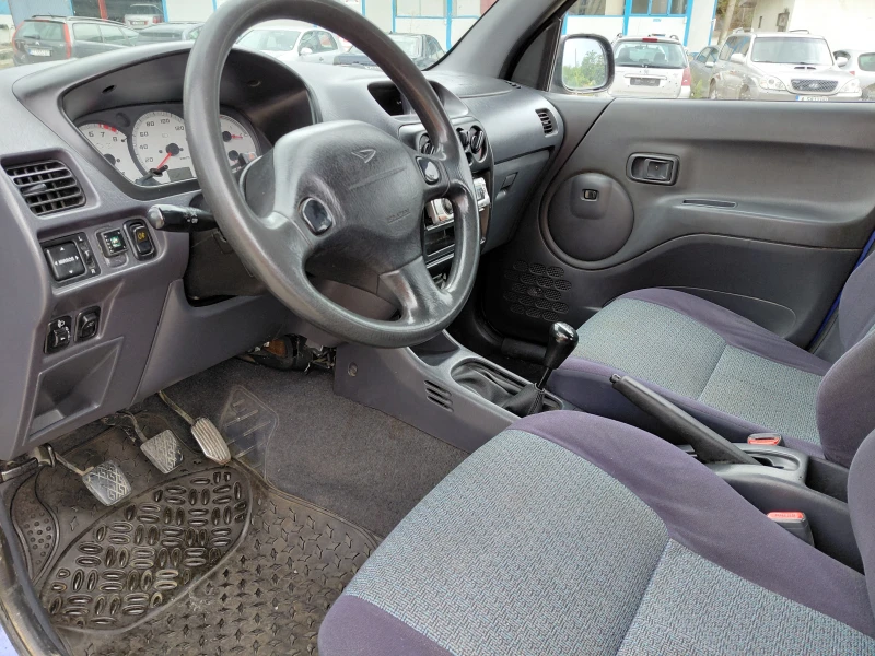 Daihatsu Terios БЕНЗИН/ГАЗ, снимка 11 - Автомобили и джипове - 51444964