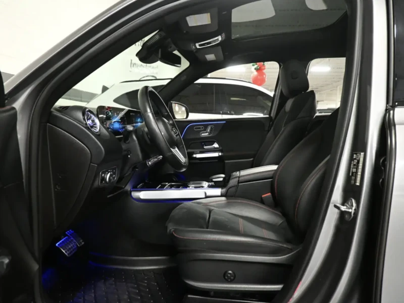 Mercedes-Benz GLB 2020 Mercedes-Benz GLB 250 4MATIC, снимка 10 - Автомобили и джипове - 53107975