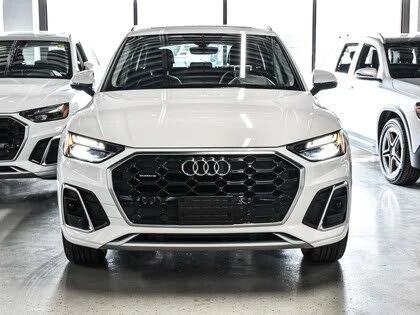 Audi Q5 Progressiv PANO* BLINDSPOT* KEYLESS* CARPLAY* CAM* - изображение 2