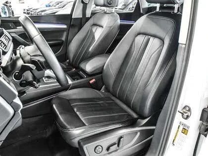 Audi Q5 Progressiv PANO* BLINDSPOT* KEYLESS* CARPLAY* CAM* - изображение 9
