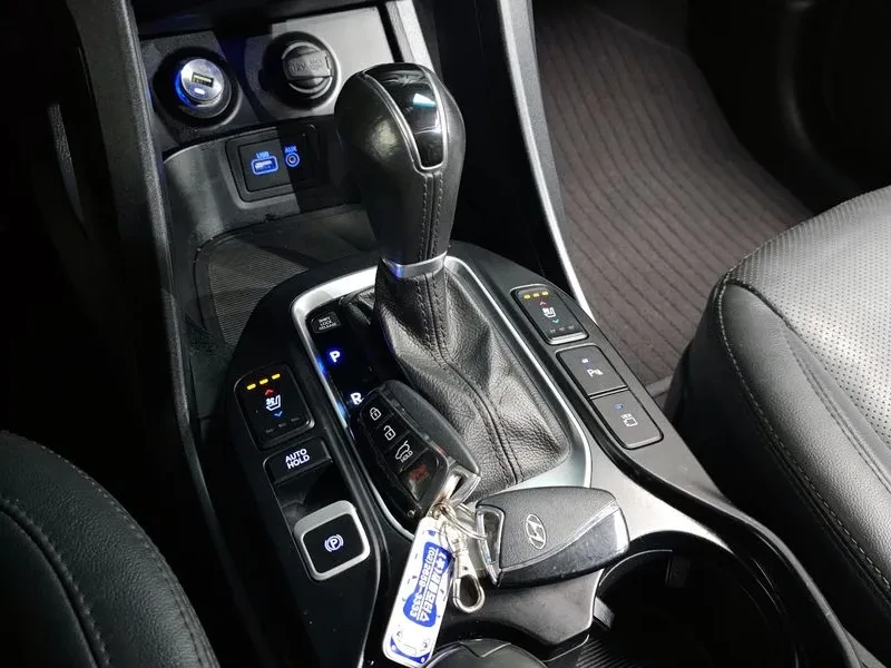 Hyundai Santa fe 2.2 4Wd Exclusive Special, снимка 9 - Автомобили и джипове - 53780608