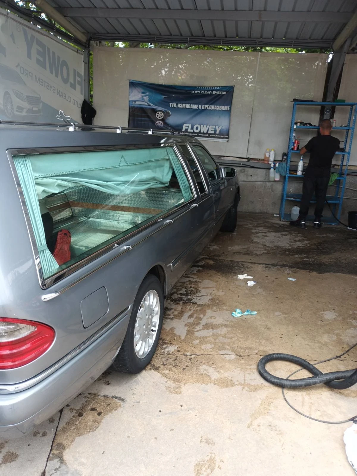 Mercedes-Benz 250  - изображение 8