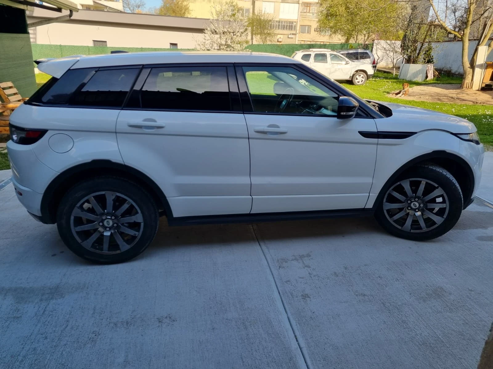 Land Rover Range Rover Evoque 2.2D, снимка 5 - Автомобили и джипове - 54220527