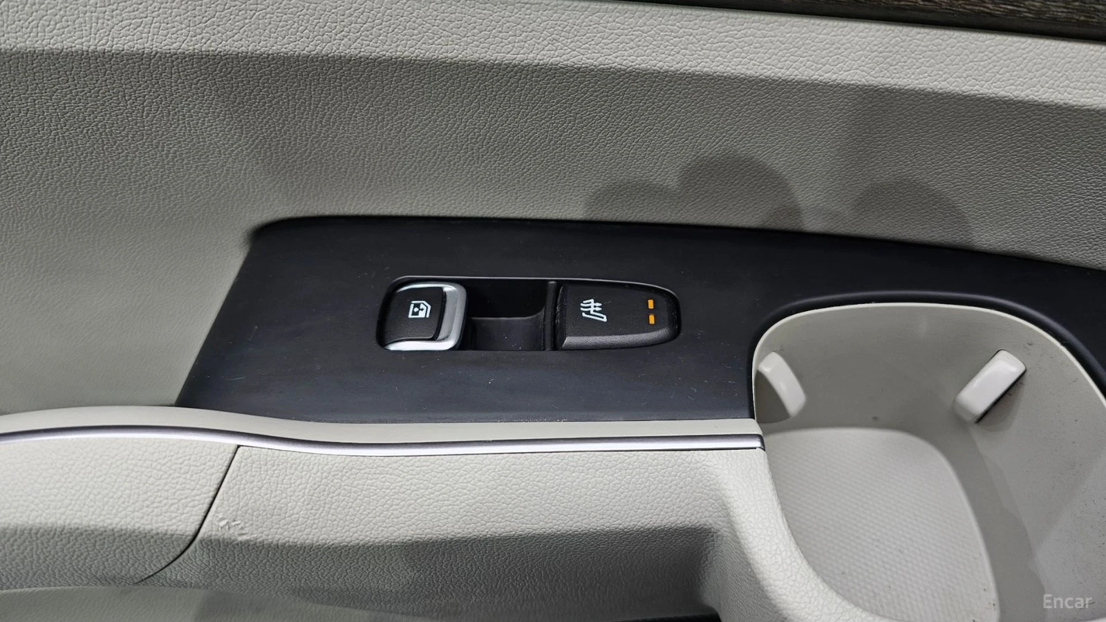 Kia Sorento PRESTIGE* HYBRID* 4x4* LANE* ОБДУХ, снимка 13 - Автомобили и джипове - 55442011