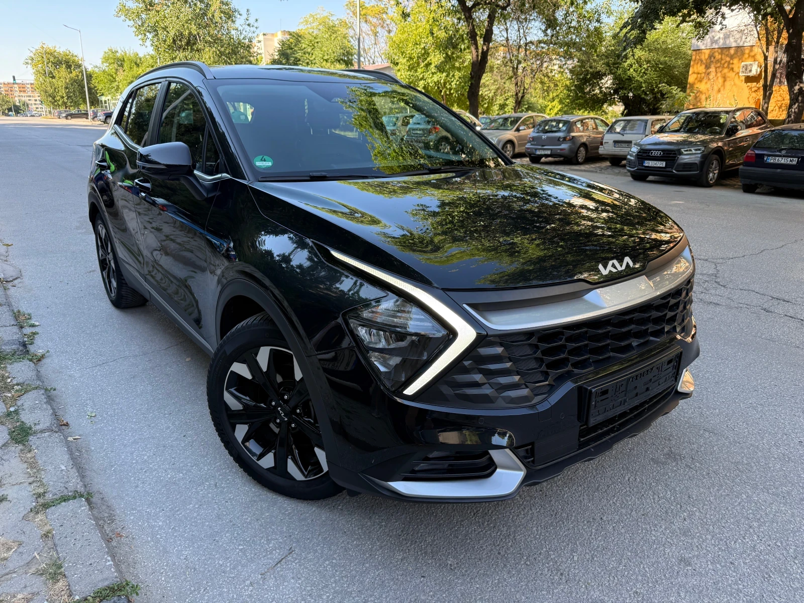 Kia Sportage Plug-in 4x4 Германия-Обслужен, снимка 3 - Автомобили и джипове - 55695468