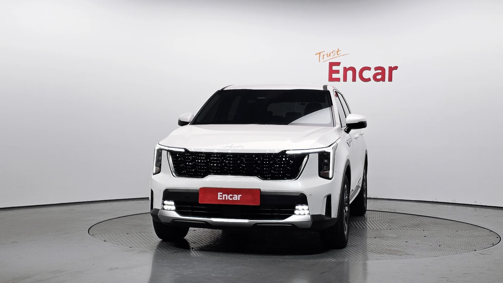 Kia Sorento 2.5* BLIND SPOT* ЕЛ. БАГАЖНИК* КРАЙНА ЦЕНА, снимка 3 - Автомобили и джипове - 56025443
