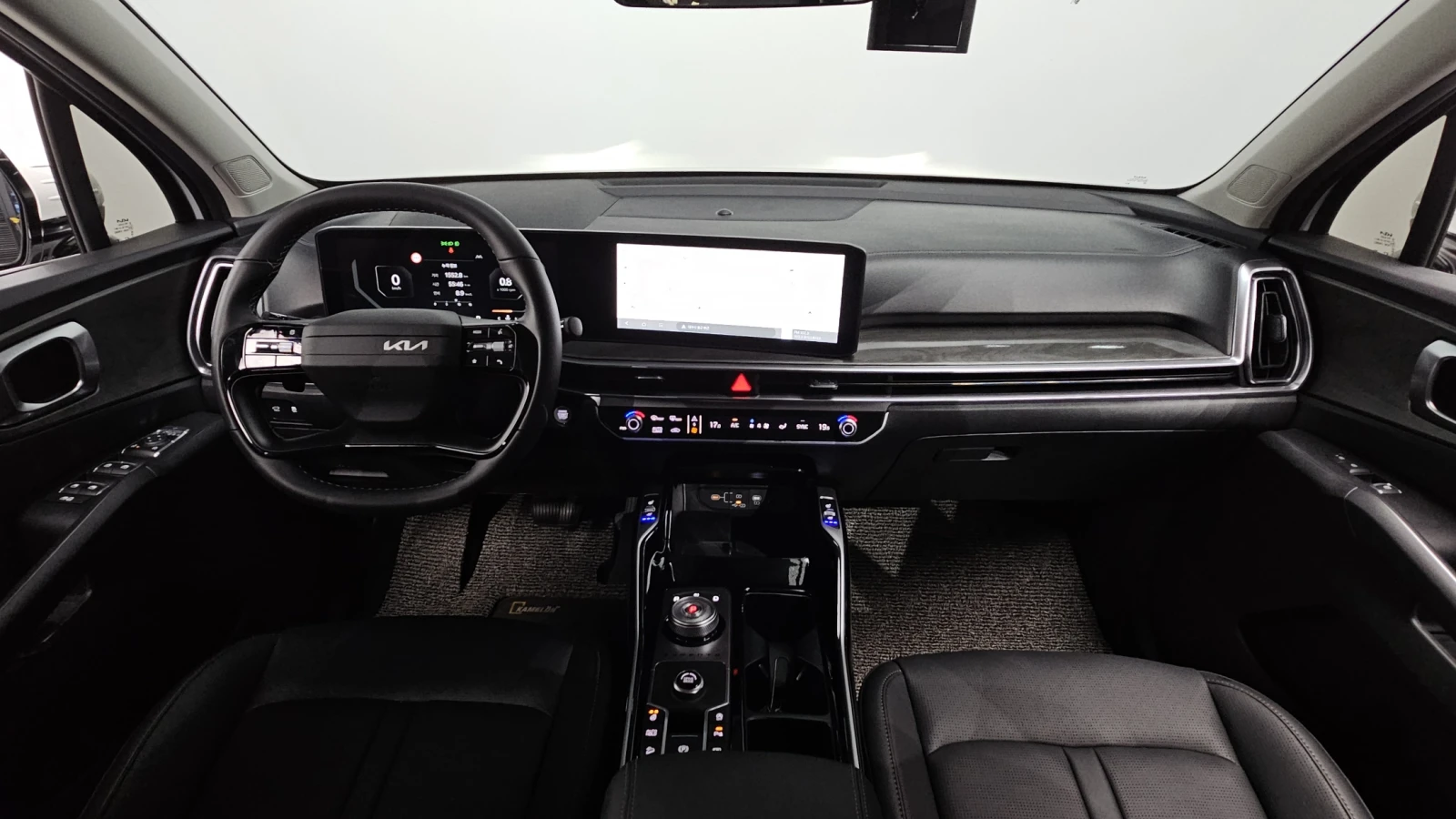Kia Sorento 2.5* BLIND SPOT* ЕЛ. БАГАЖНИК* КРАЙНА ЦЕНА, снимка 7 - Автомобили и джипове - 56025443