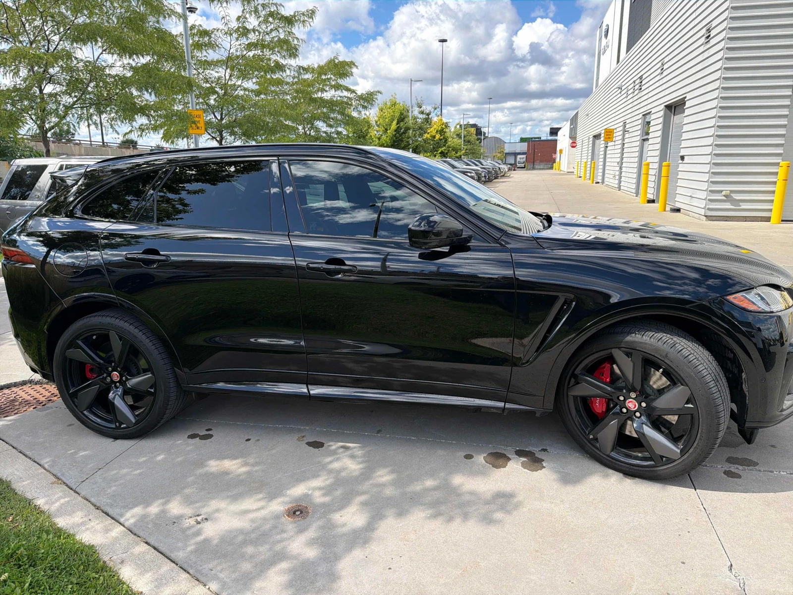 Jaguar F-PACE * SVR * CARFAX * , снимка 3 - Автомобили и джипове - 56106125