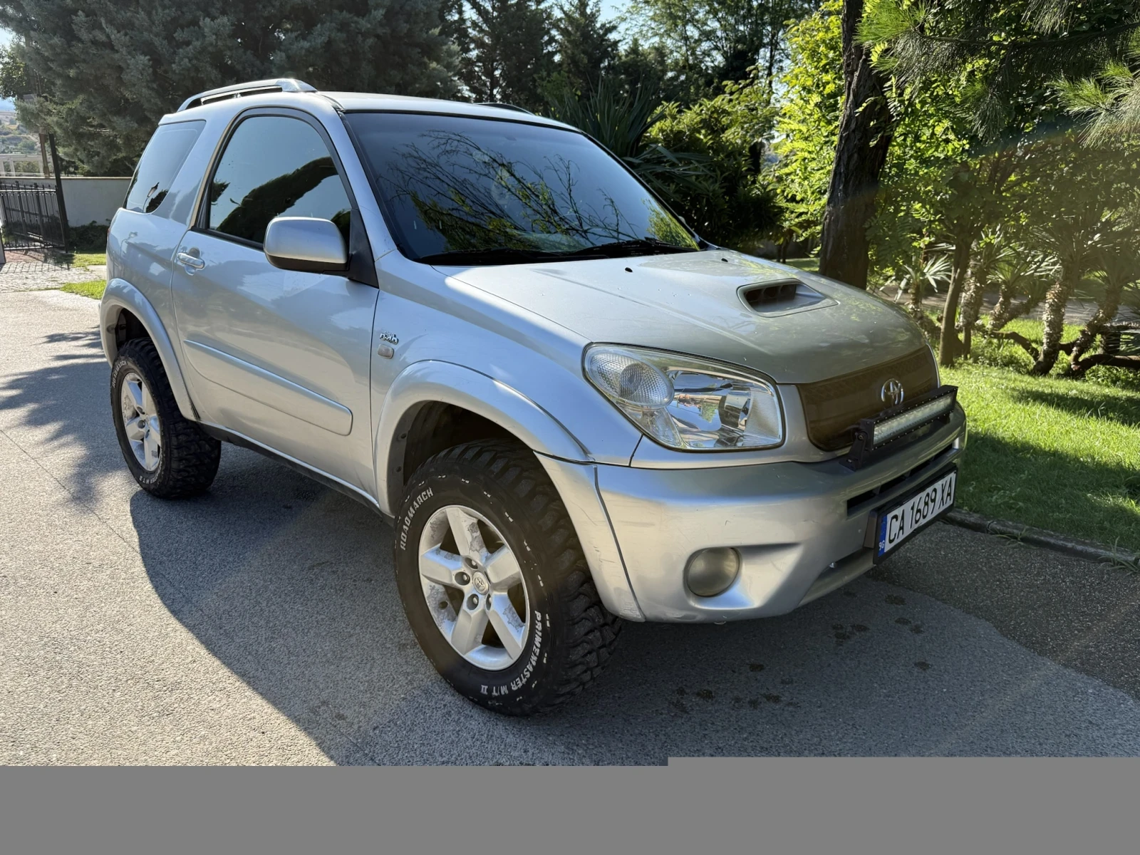 Toyota Rav4 2.0 D-4D ТОП 4х4 ЛИЗИНГ, снимка 3 - Автомобили и джипове - 56244200