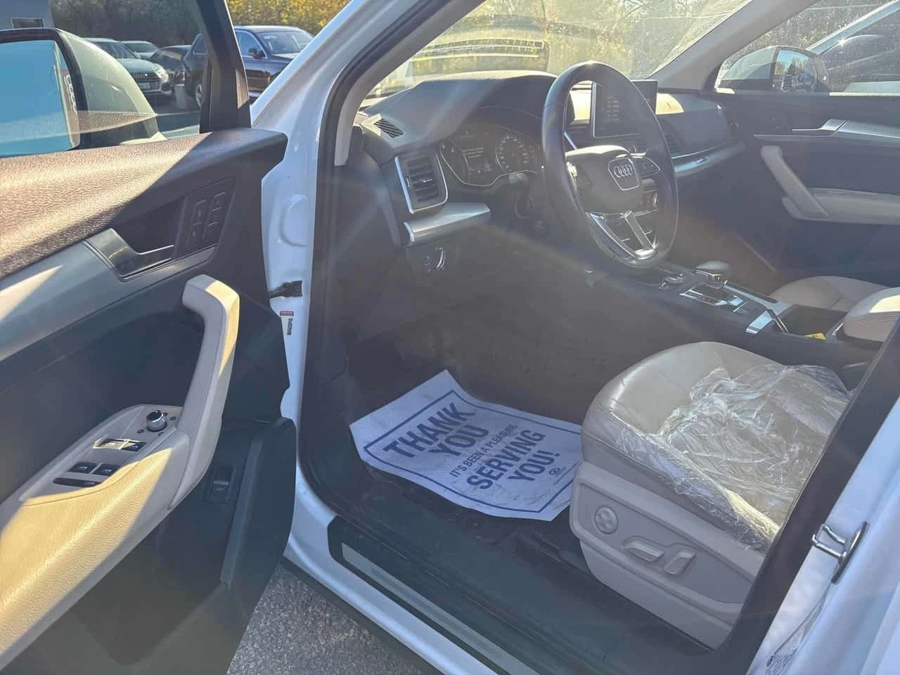 Audi Q5 * Progressiv * CARFAX * , снимка 5 - Автомобили и джипове - 56613678