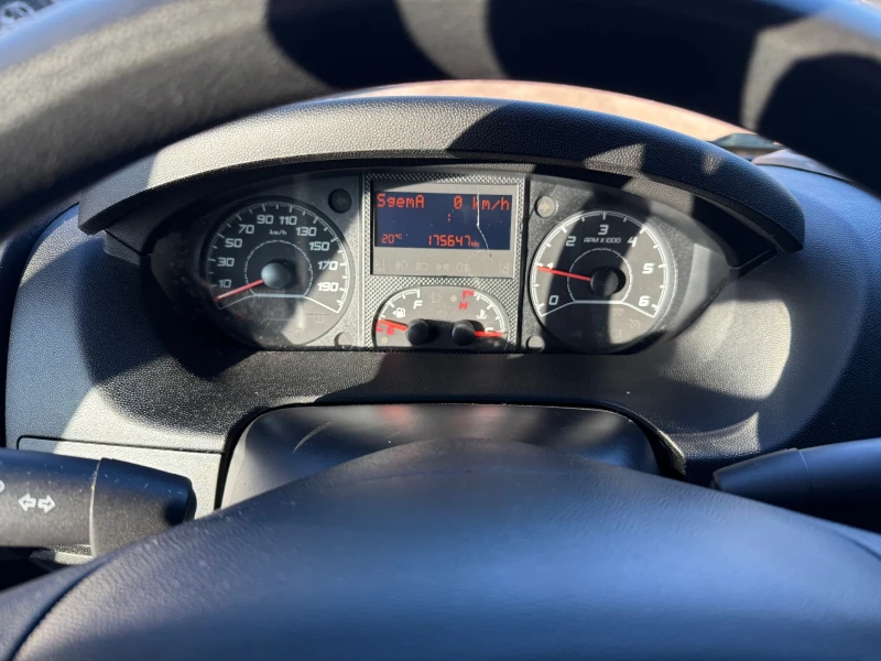 Peugeot Boxer 2.2, снимка 12 - Бусове и автобуси - 52529007