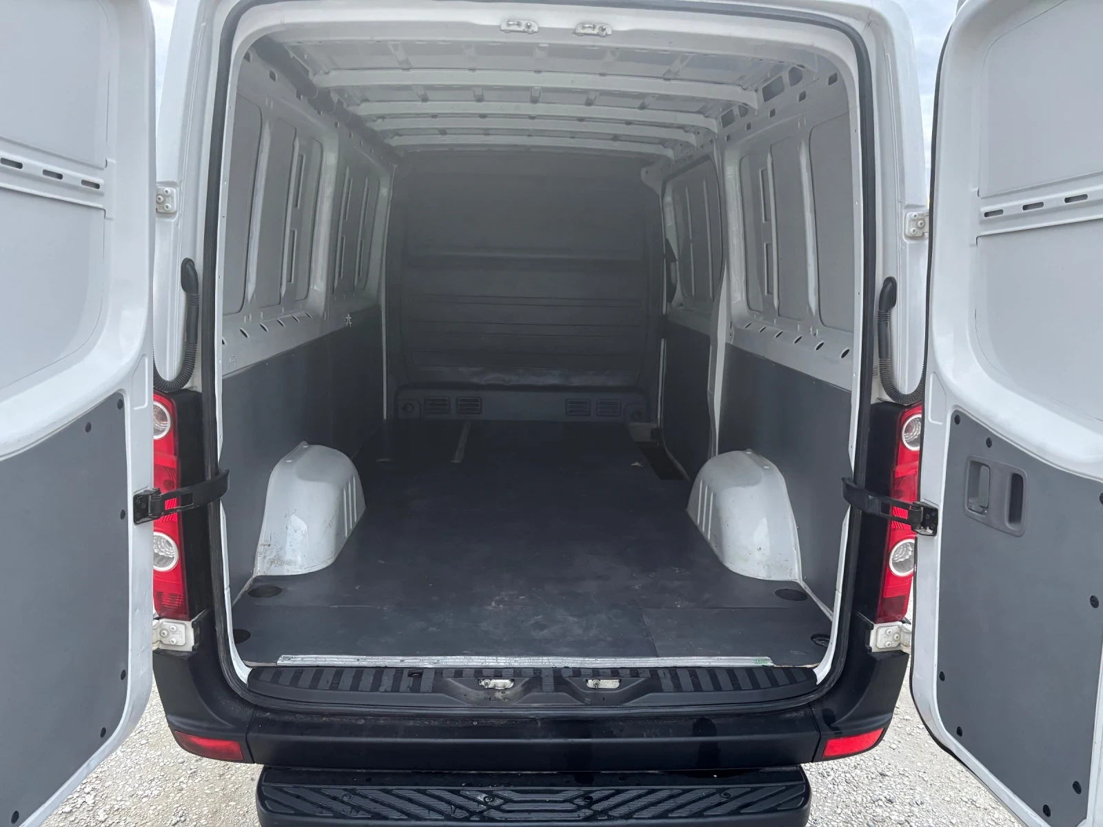 VW Crafter 2.0TDI, Evro5, Klimatronk,  | Mobile.bg   14