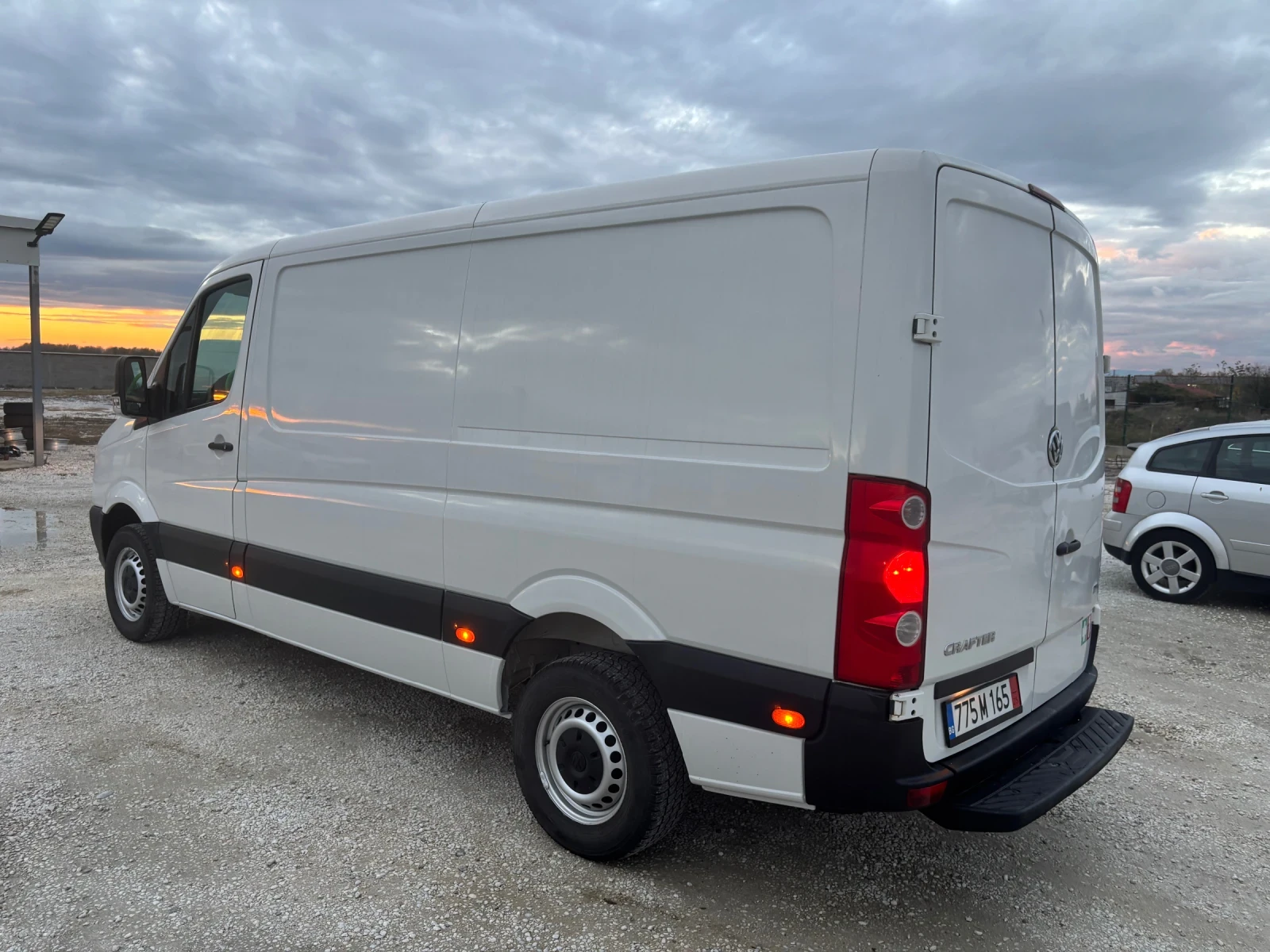 VW Crafter 2.0TDI, Evro5, Klimatronk,  | Mobile.bg   6