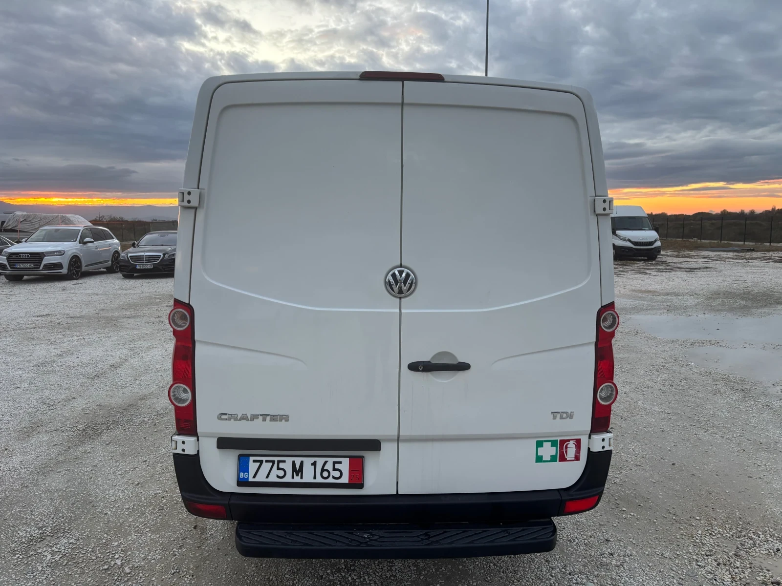 VW Crafter 2.0TDI, Evro5, Klimatronk,  | Mobile.bg   7