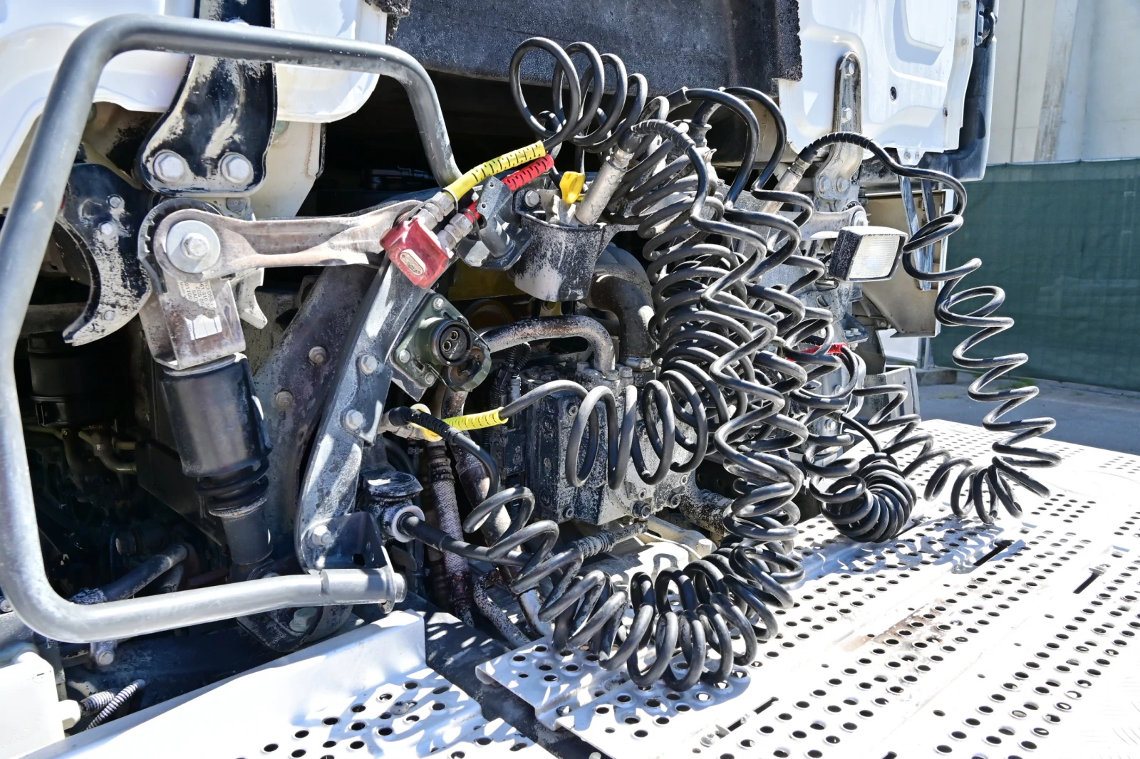 Mercedes-Benz Arocs 1851 4x4, снимка 8 - Камиони - 54886170