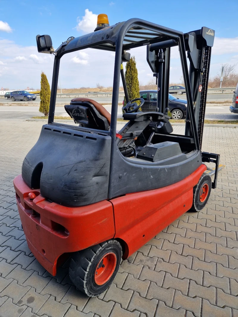 Електрокар Linde E30 S, снимка 4 - Индустриална техника - 49289188