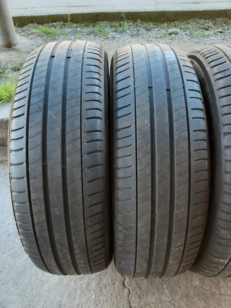 Гуми Летни 215/65R17, снимка 9 - Гуми и джанти - 28460282