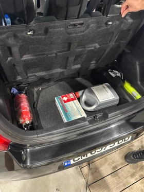 Toyota Yaris, снимка 12
