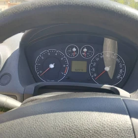 Обява за продажба на Ford Fiesta 1.25 бензин ~4 000 лв. - изображение 6