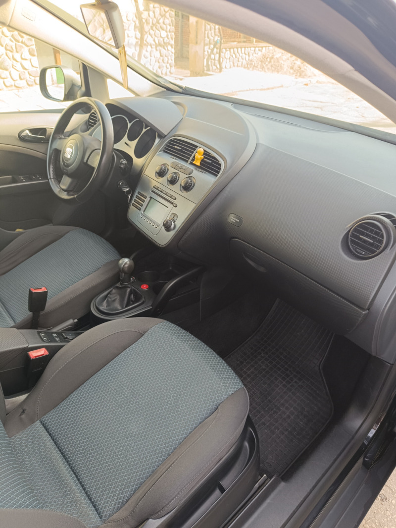 Seat Altea XL, снимка 13 - Автомобили и джипове - 45519776