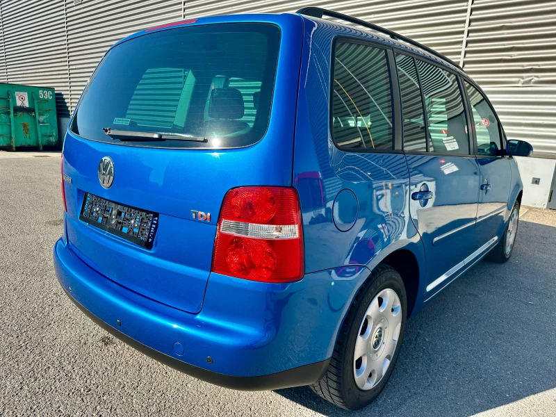 VW Touran 2.0 TDI 80.000!!!, снимка 6 - Автомобили и джипове - 47346537