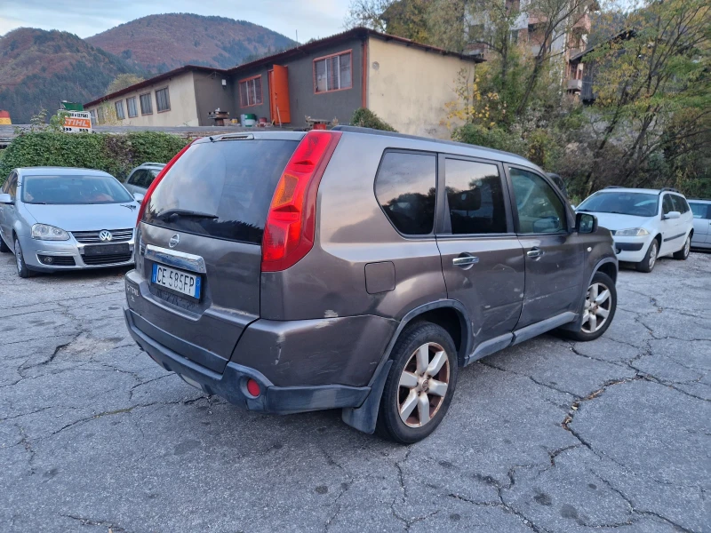 Nissan X-trail 2.0D 150k.c., снимка 4 - Автомобили и джипове - 47916654