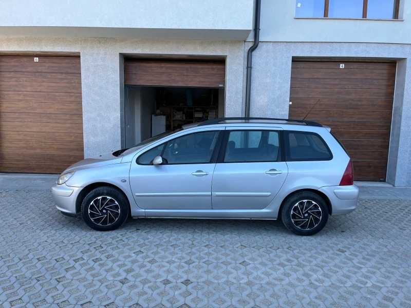 Peugeot 307 комби, снимка 10 - Автомобили и джипове - 47709290