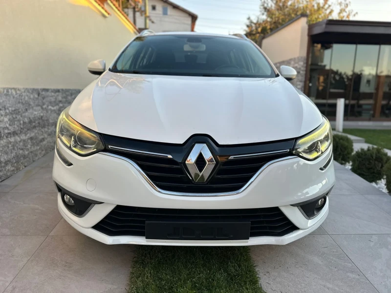 Renault Megane 1.5DCi, снимка 2 - Автомобили и джипове - 48059480