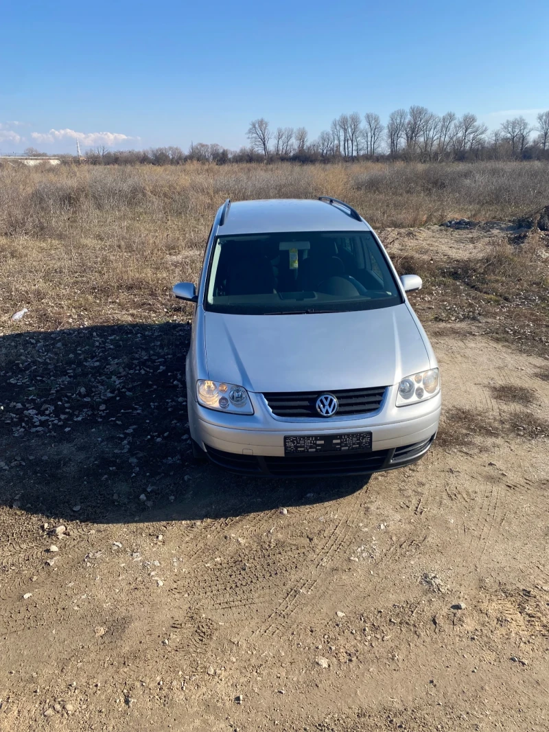 VW Touran, снимка 9 - Автомобили и джипове - 48786821